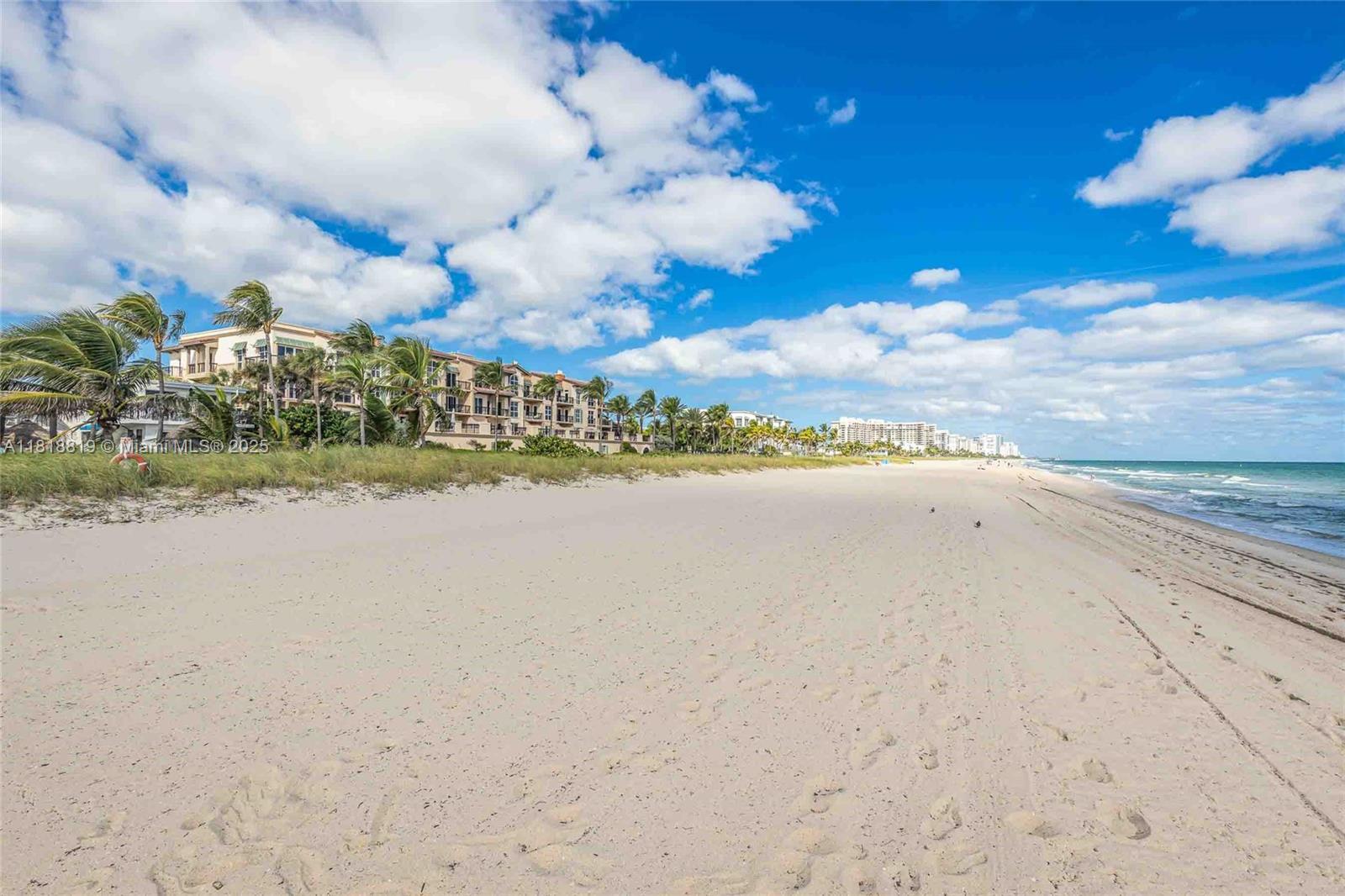 Villas by the Sea - Residential