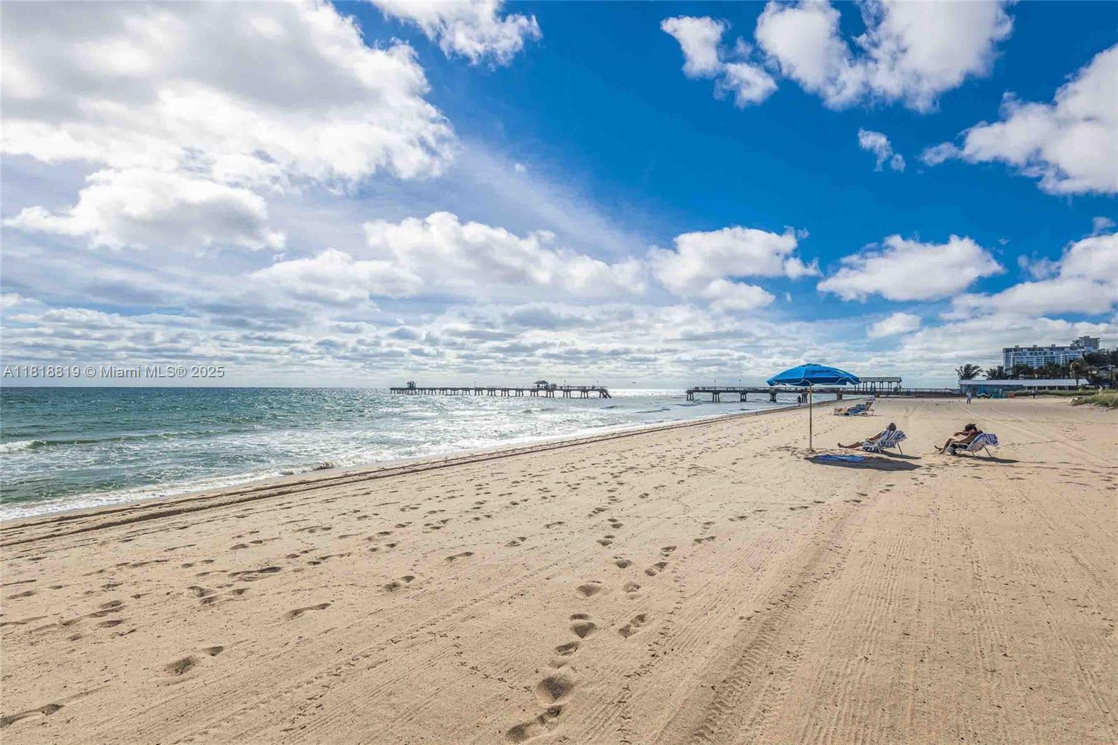 Villas by the Sea - Residential