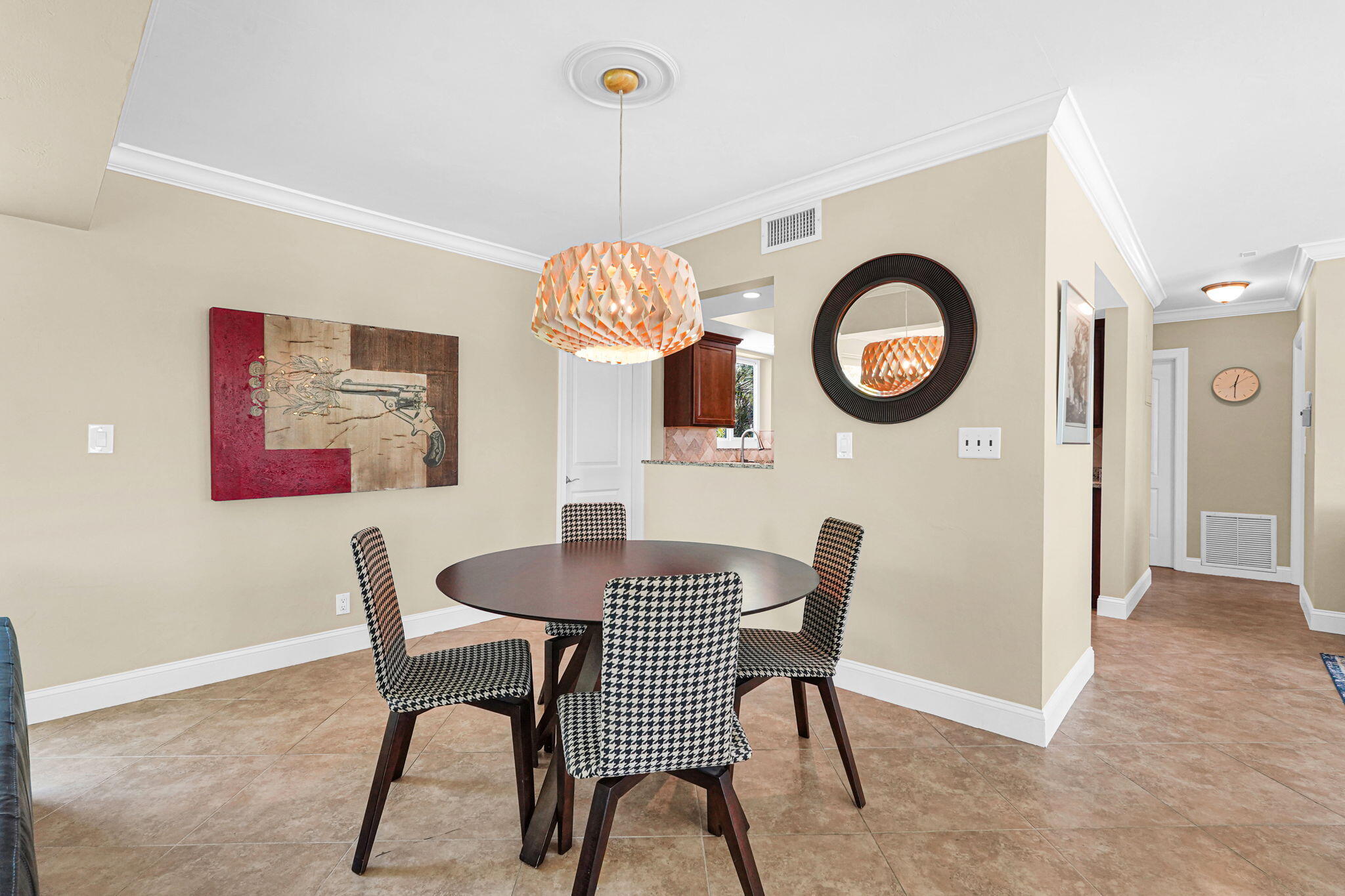 IMPERIAL POINT 1 SEC - Residential