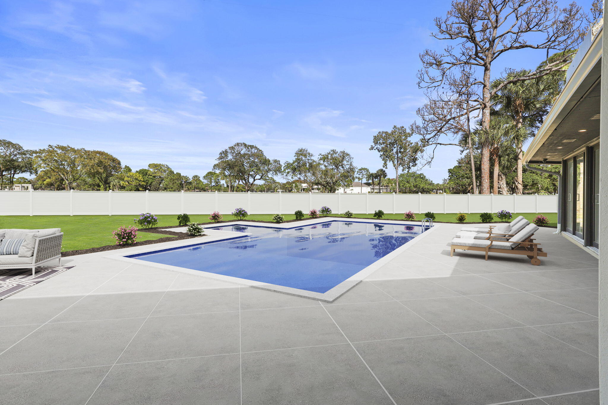 EASTPOINTE - Residential