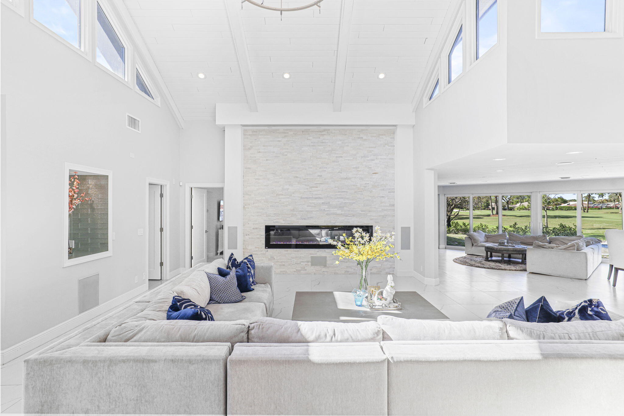 EASTPOINTE - Residential