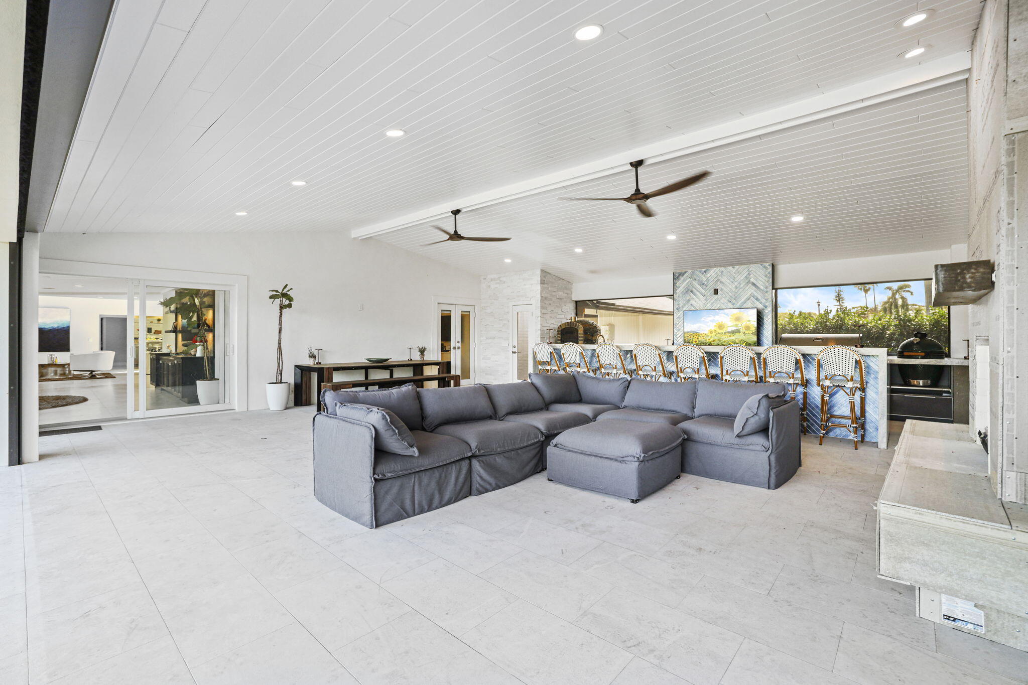 EASTPOINTE - Residential