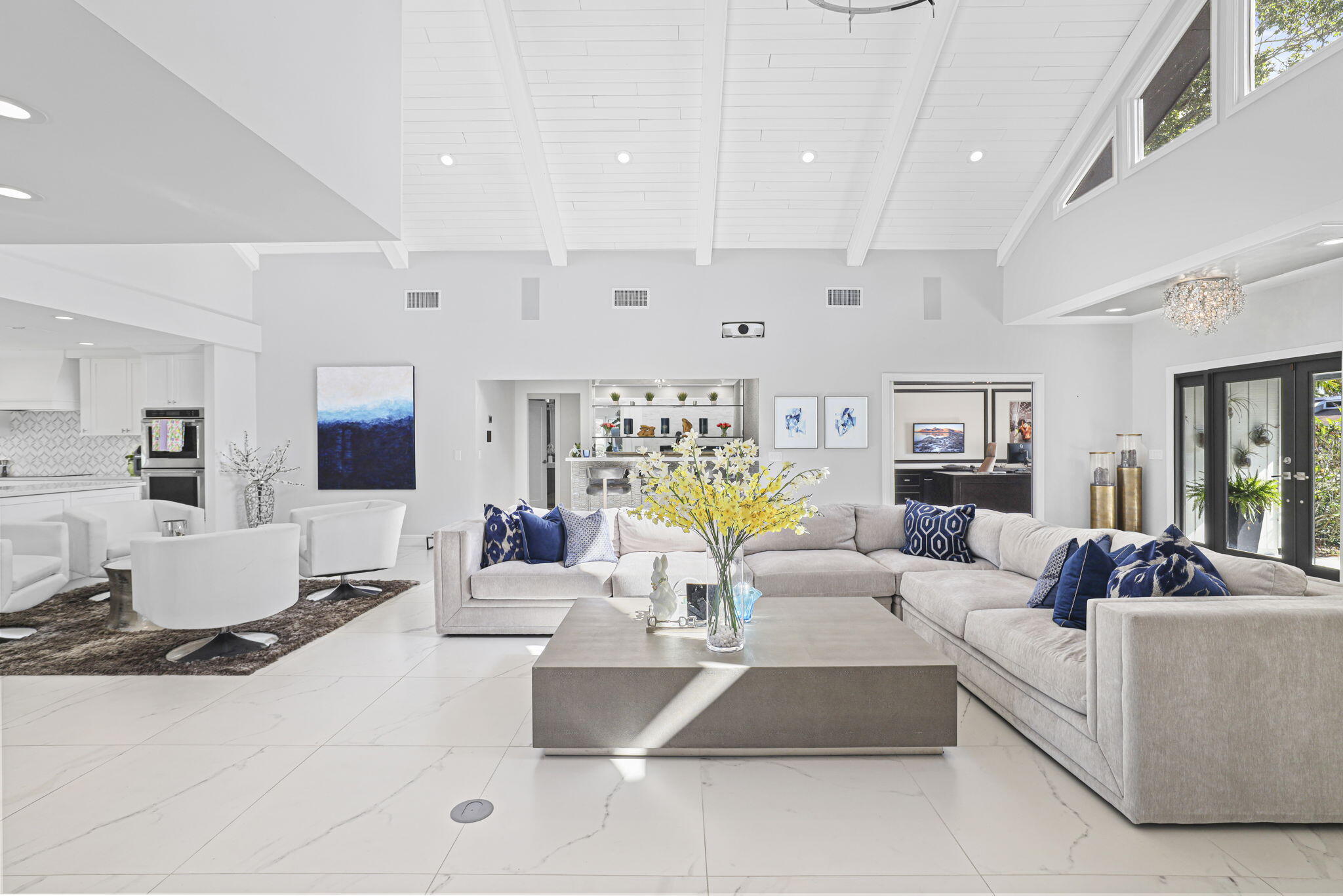 EASTPOINTE - Residential