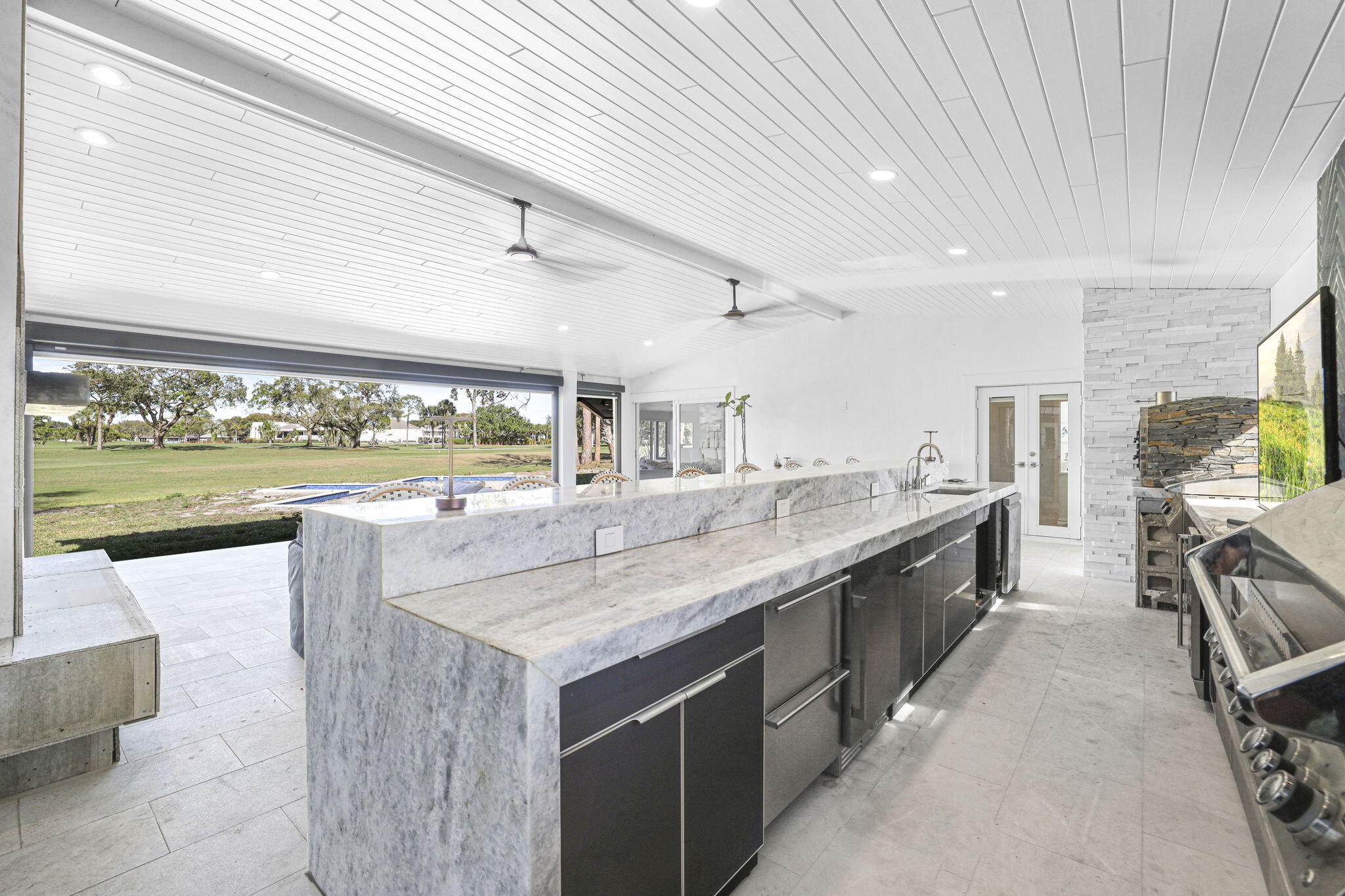 EASTPOINTE - Residential