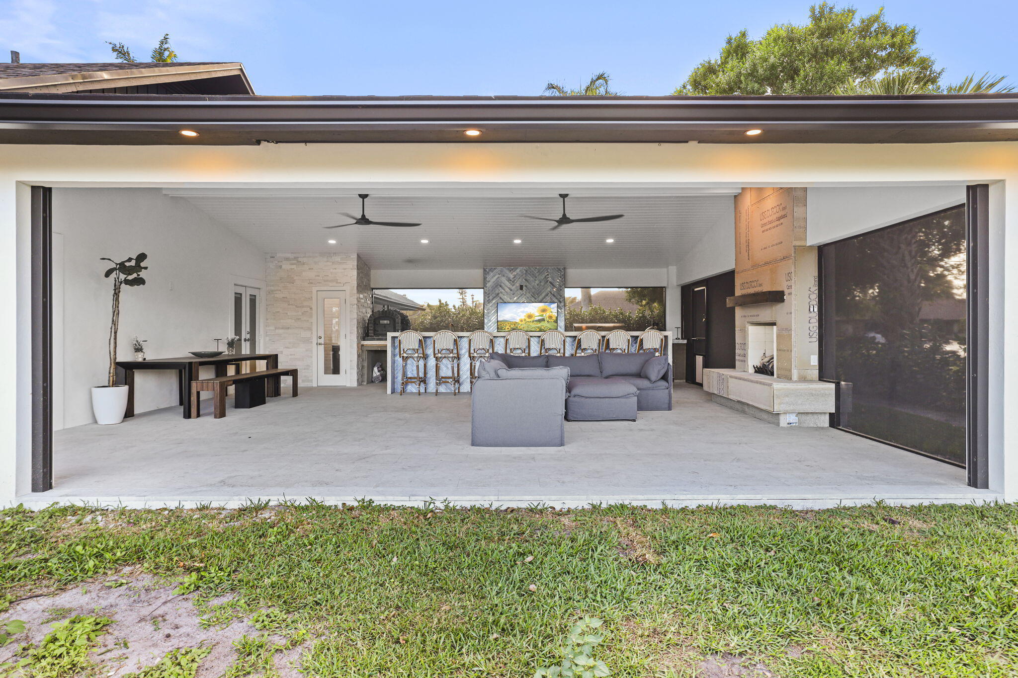 EASTPOINTE - Residential