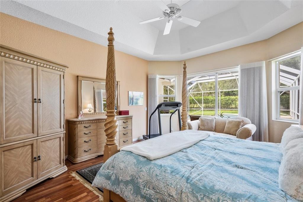 Fox Ridge 157-8 B - Residential