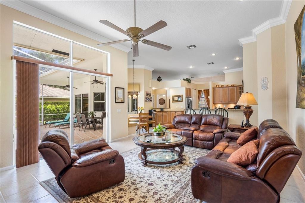 Fox Ridge 157-8 B - Residential