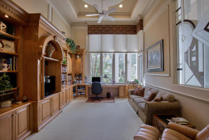 ADMIRALS COVE - Residential