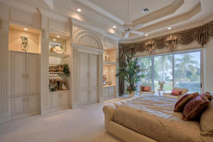 ADMIRALS COVE - Residential