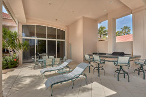 ADMIRALS COVE - Residential