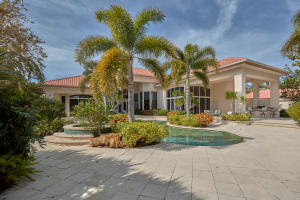 ADMIRALS COVE - Residential