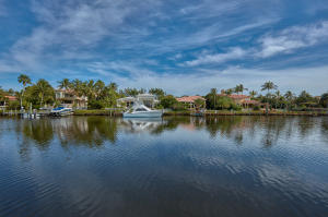 ADMIRALS COVE - Residential