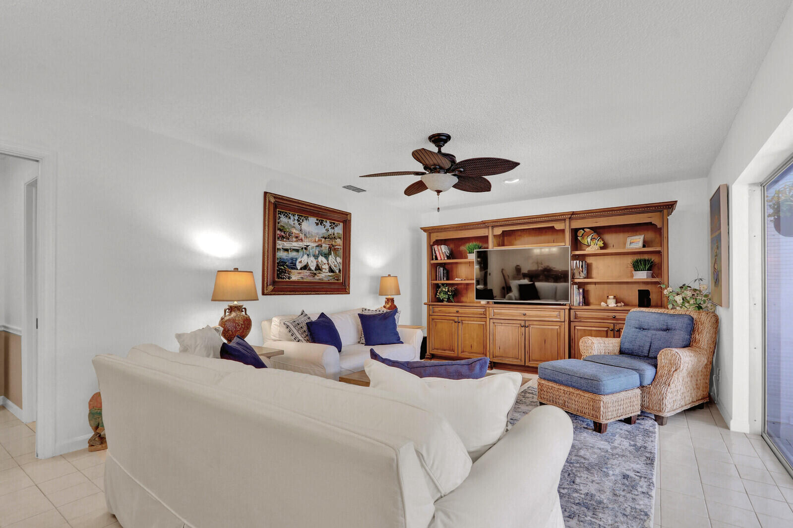 36 SE Saddleback Road