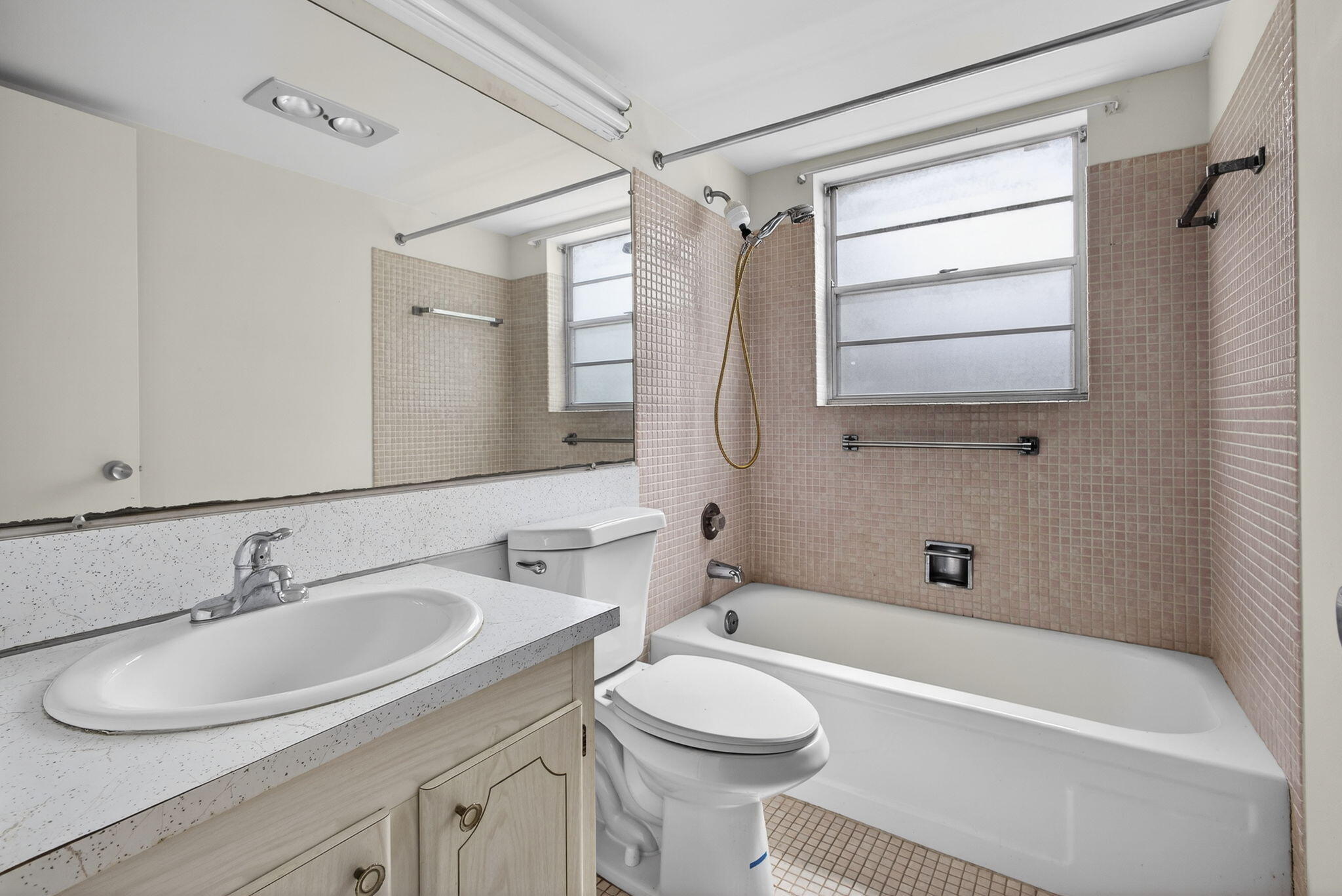 CENTURY VILLAGE DORCHESTER CONDO - Residential