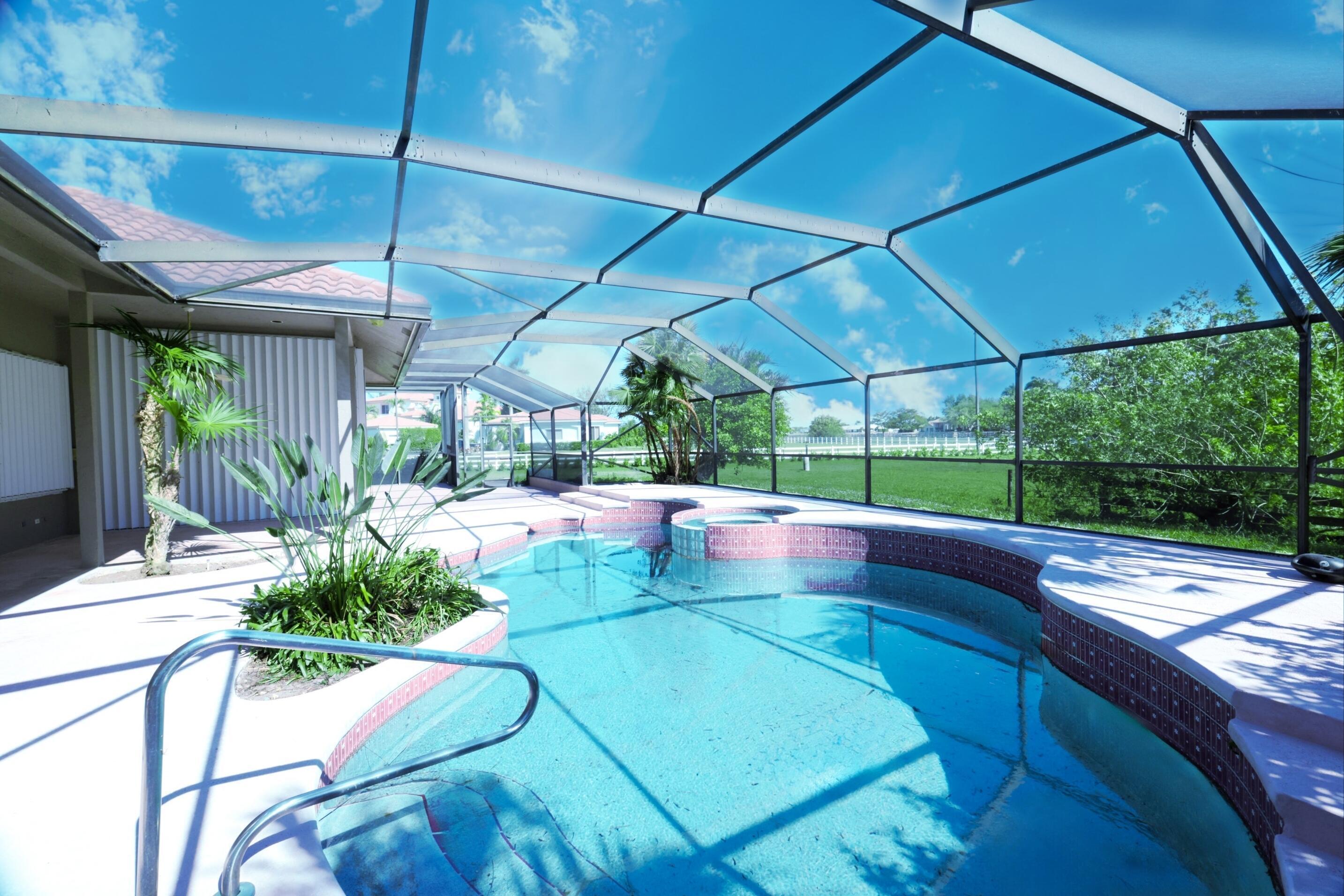 PALM BEACH POINT - Residential