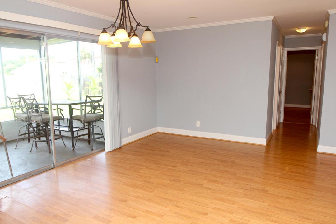 SHOREWOOD - Residential Lease