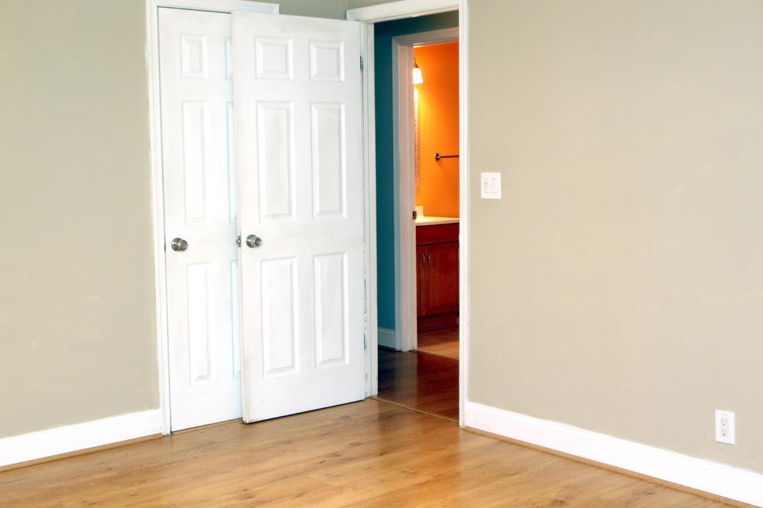 SHOREWOOD - Residential Lease