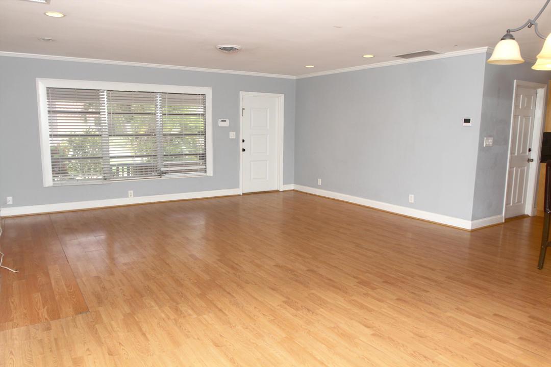 SHOREWOOD - Residential Lease