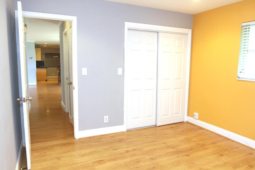SHOREWOOD - Residential Lease