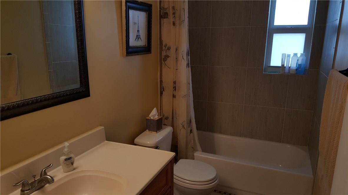 Silver Lake 51-31 B - Residential