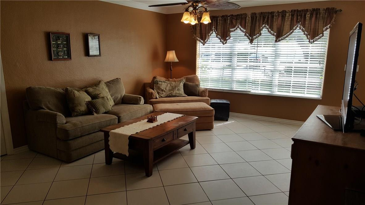 Silver Lake 51-31 B - Residential