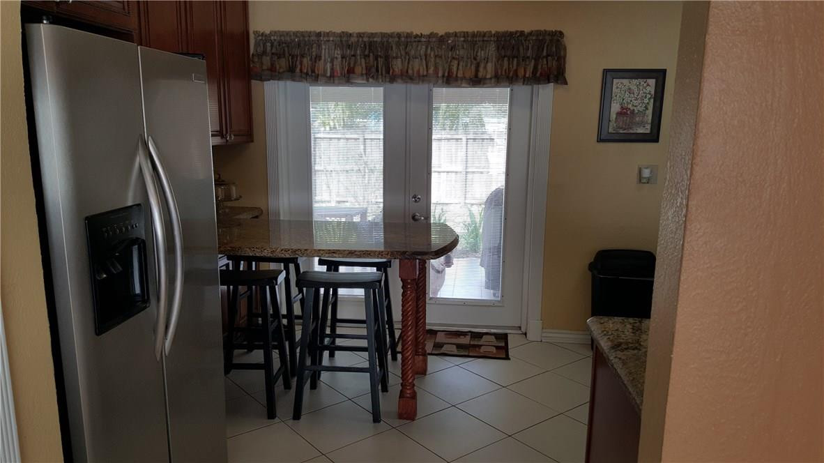 Silver Lake 51-31 B - Residential