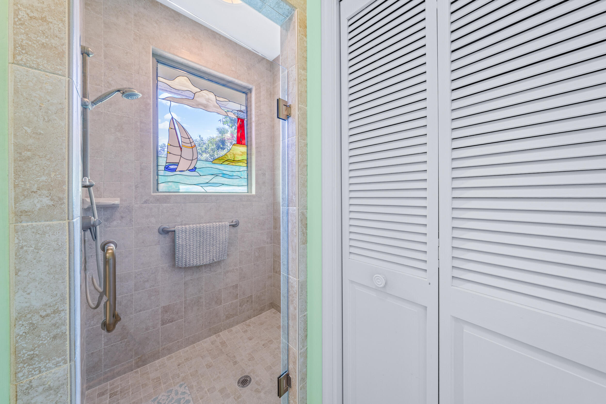 JUPITER HILLS VILLAGE - Residential