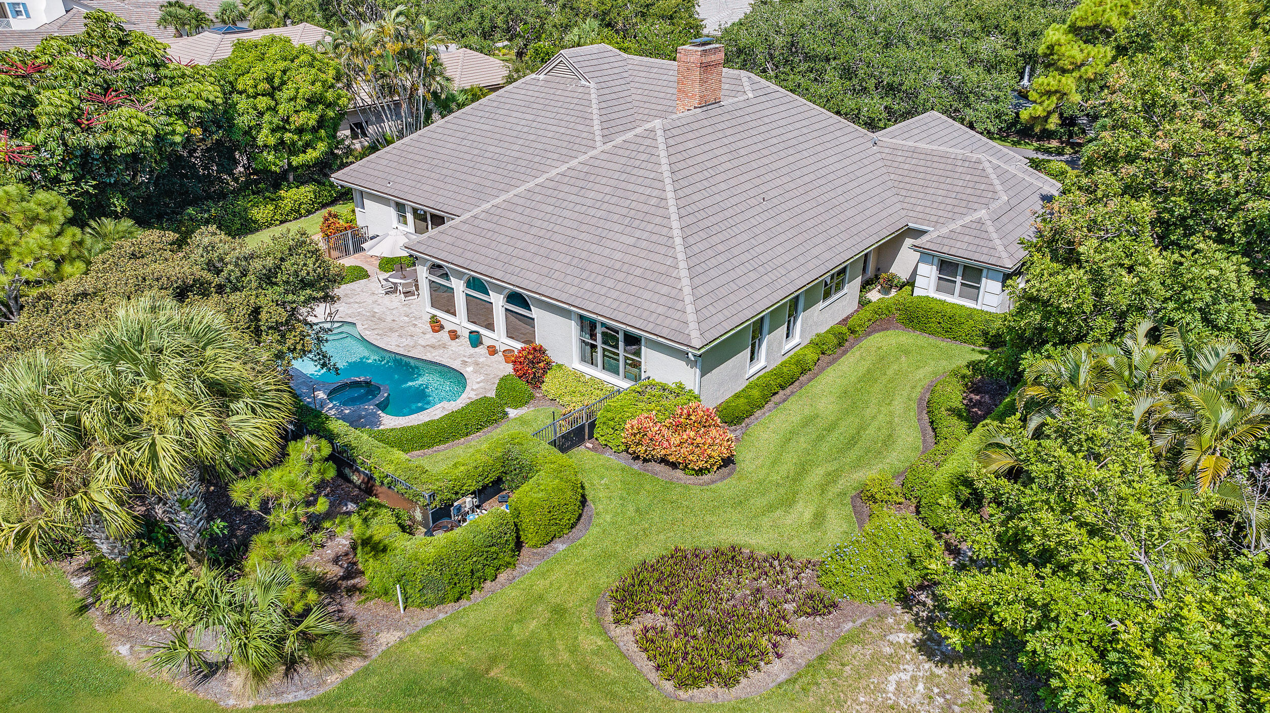 JUPITER HILLS VILLAGE - Residential