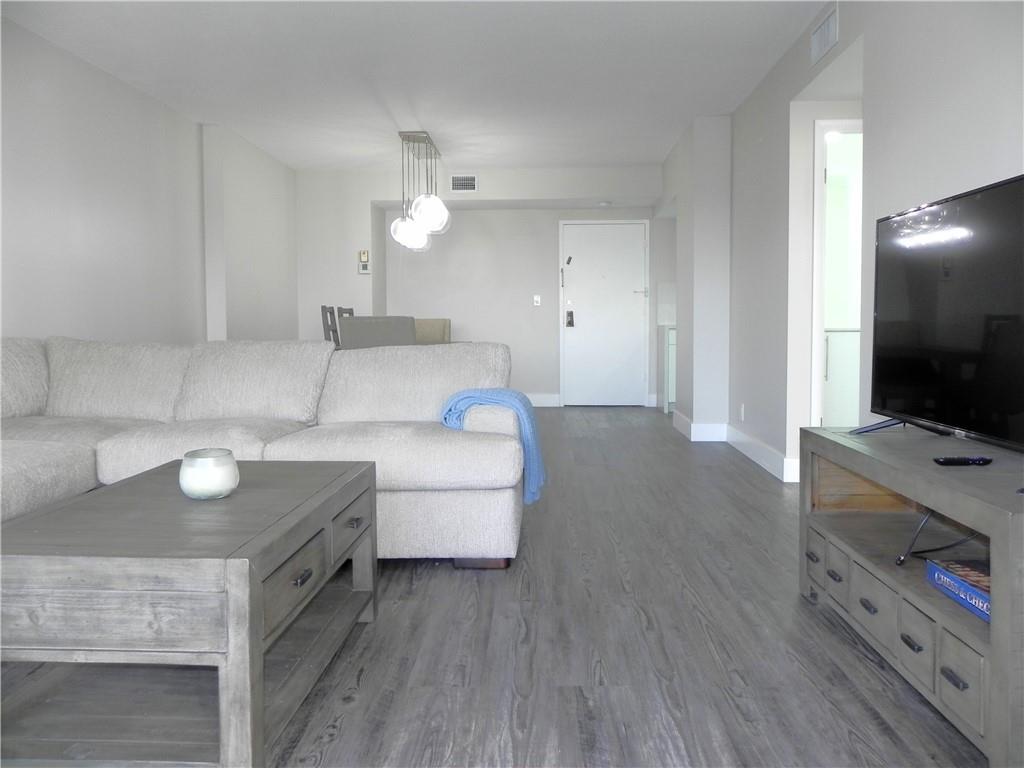 Photo of 4330 Hillcrest Dr #308, Hollywood, FL 33021 (MLS # F10388749)