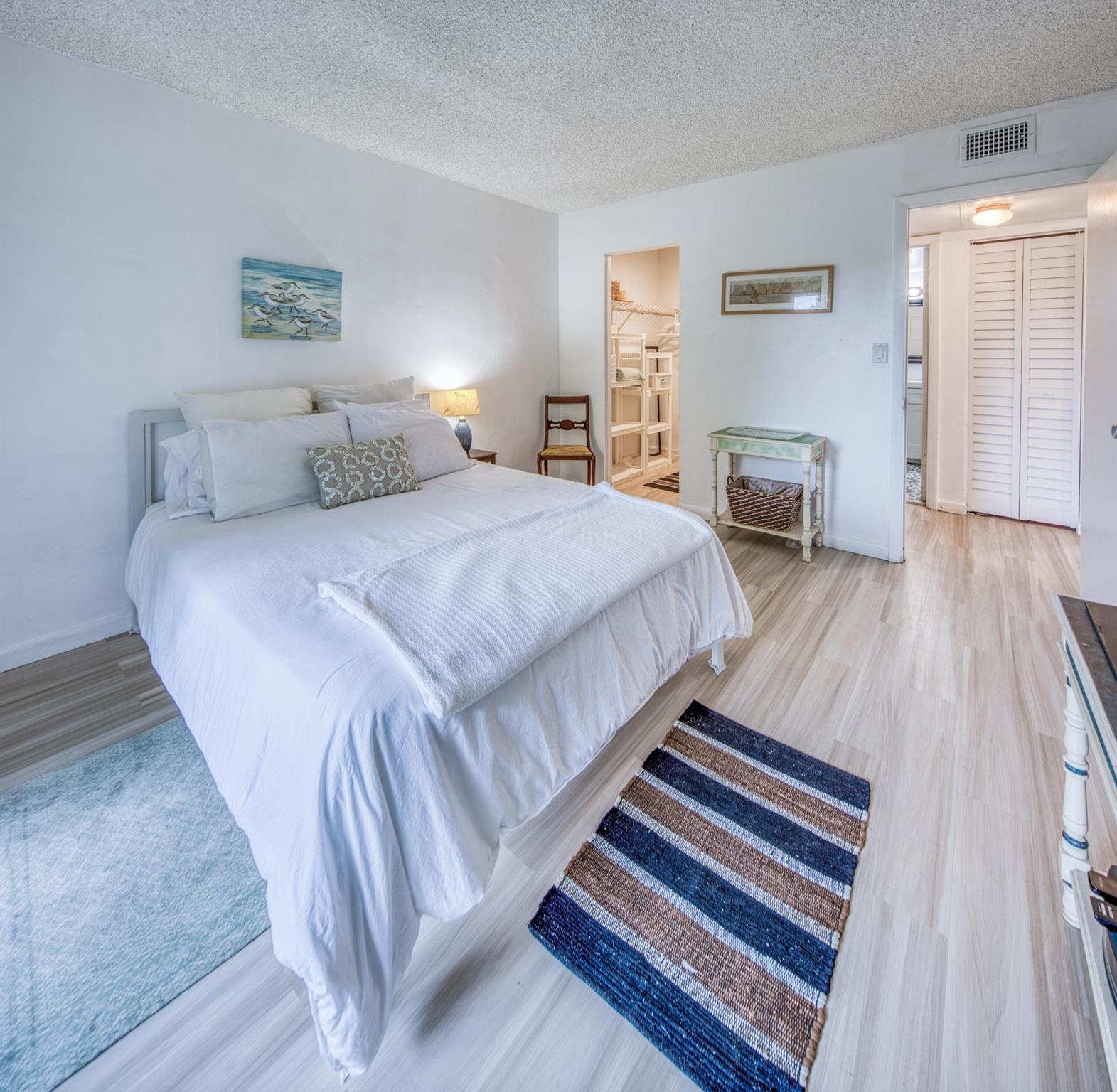 LAKE CLARKE GARDENS CONDO - Residential