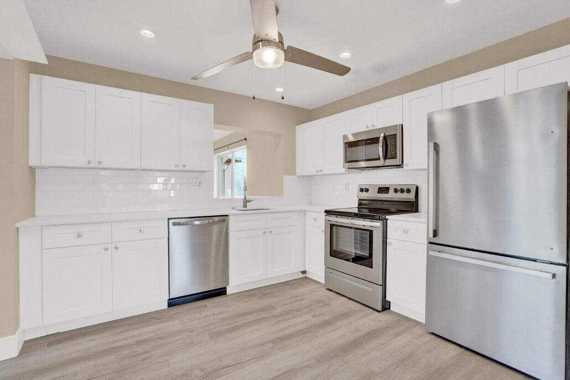 SPANISH VILLAGE - Residential