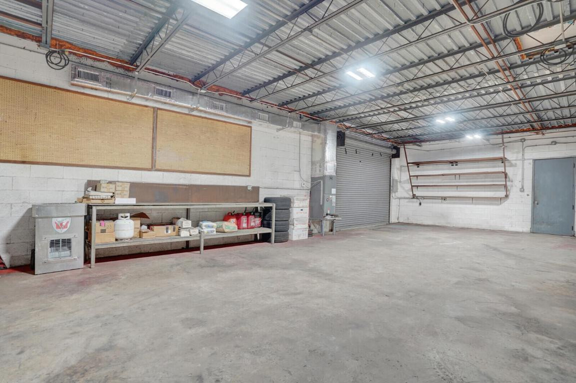 SPANISH VILLAGE - Residential