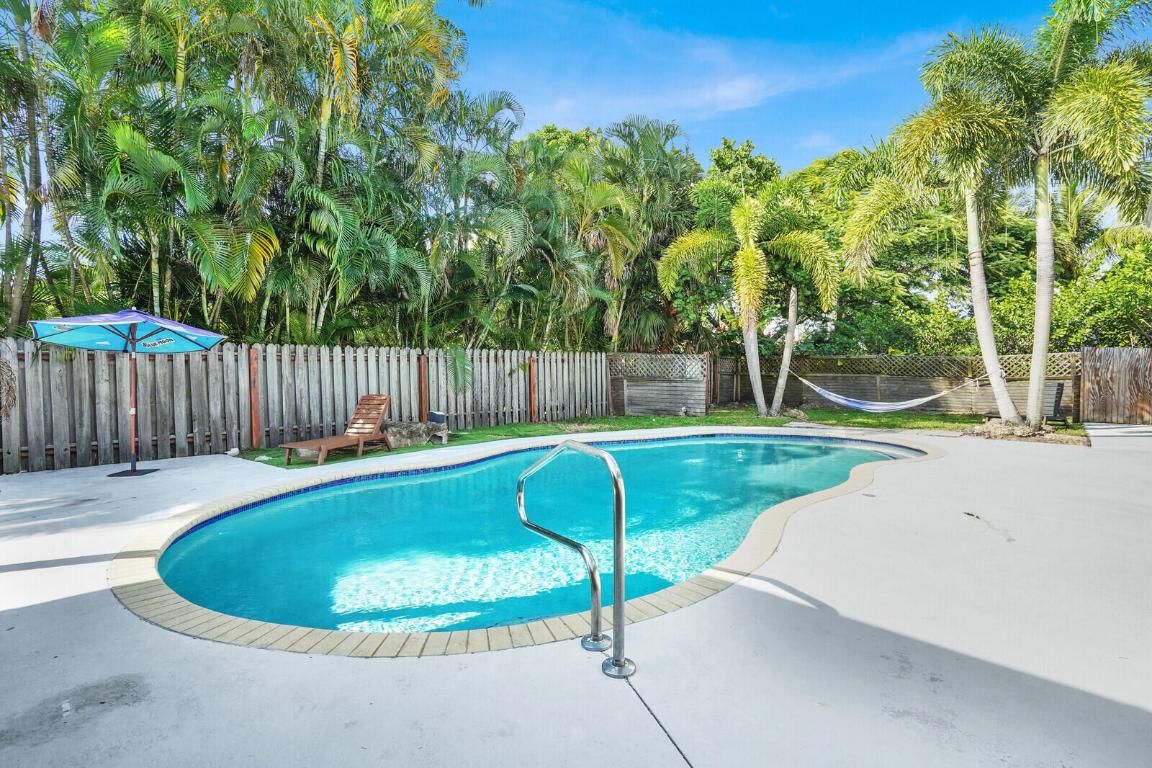 SPANISH VILLAGE - Residential