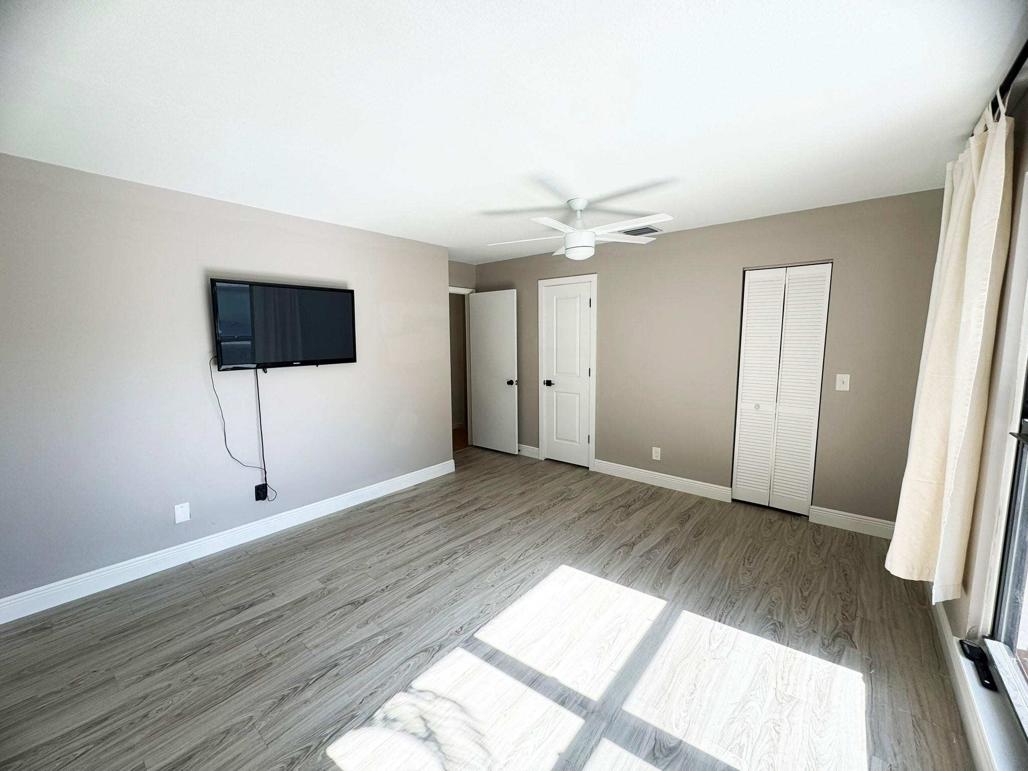 SANDTREE - Residential Lease