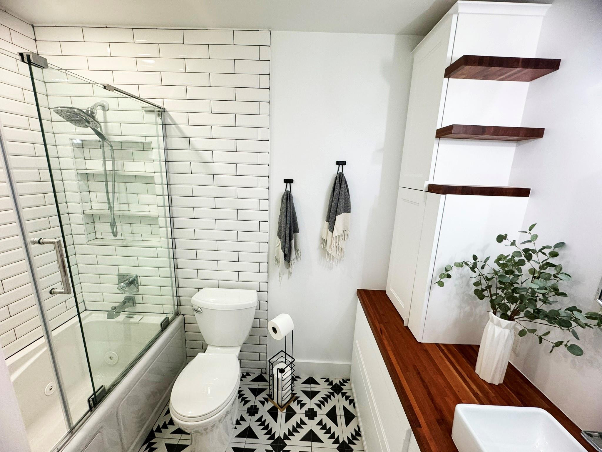 SANDTREE - Residential Lease