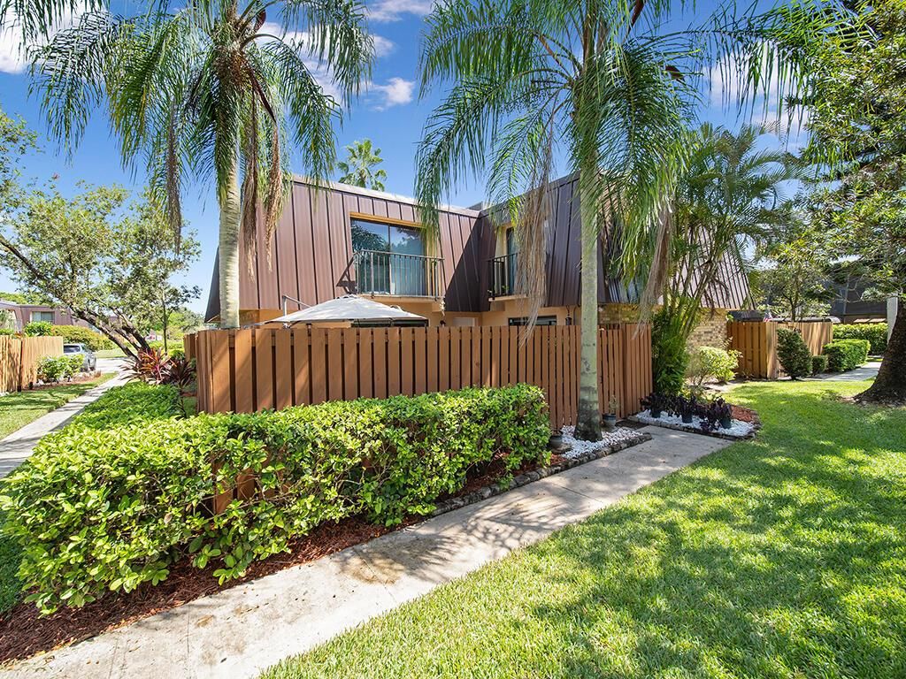 Photo of 5804 SE Windsong Lane, Stuart, FL 34997 (MLS # R10746141)