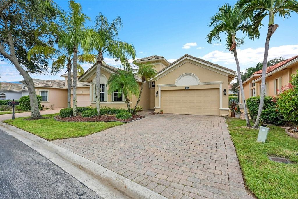 Photo of 7200 Veneto Drive, Boynton Beach, FL 33437 (MLS # F10518970)