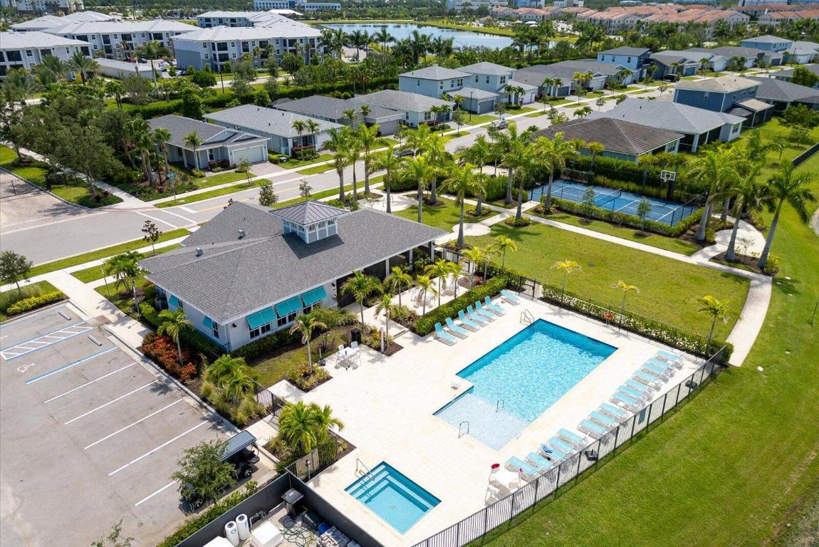 DISCOVERY WAY AT RIVERLAND PARCEL A - Residential