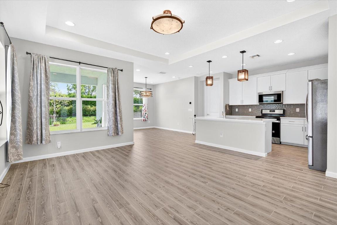 DISCOVERY WAY AT RIVERLAND PARCEL A - Residential