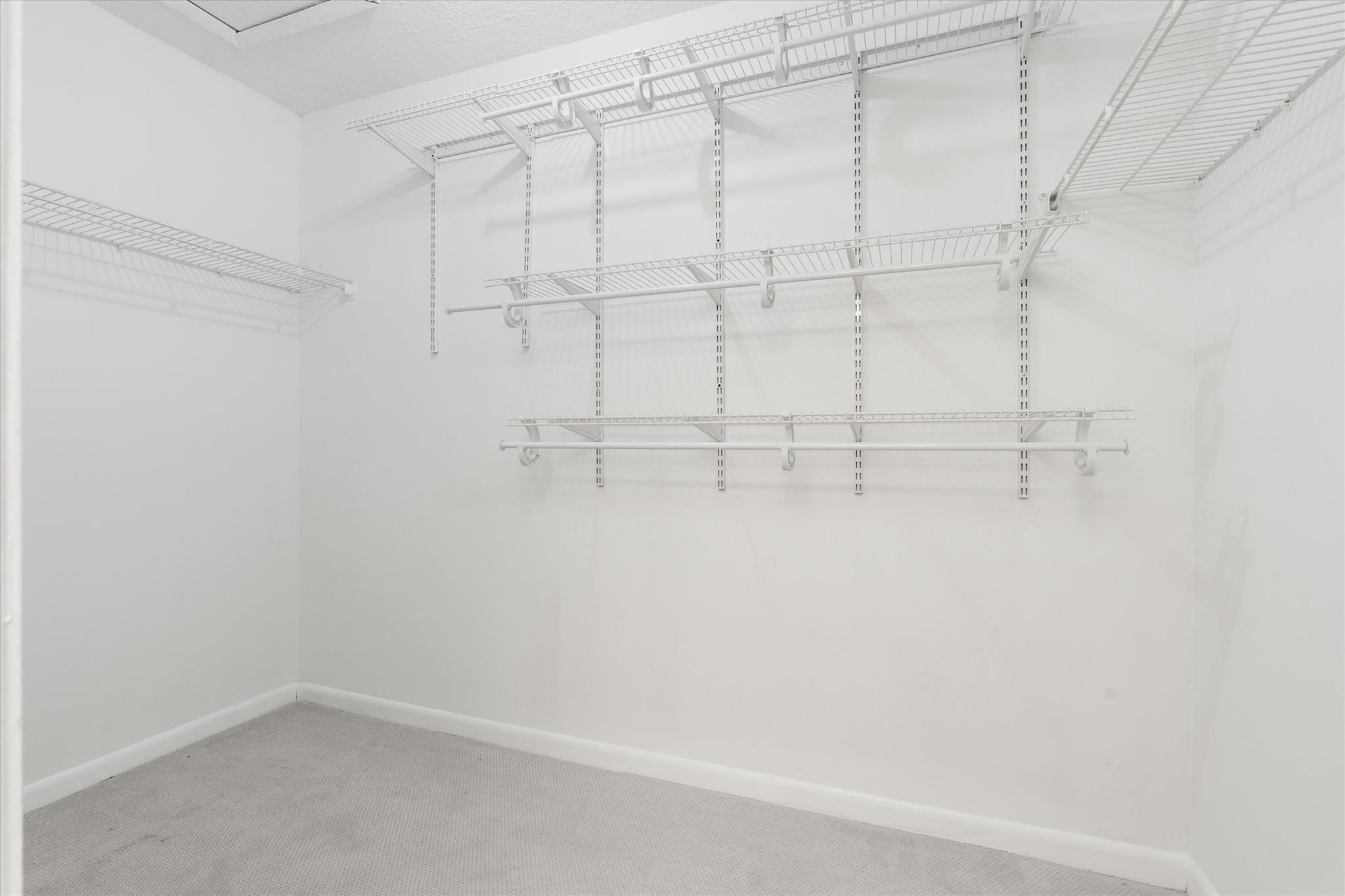 RAINBERRY BAY - Residential