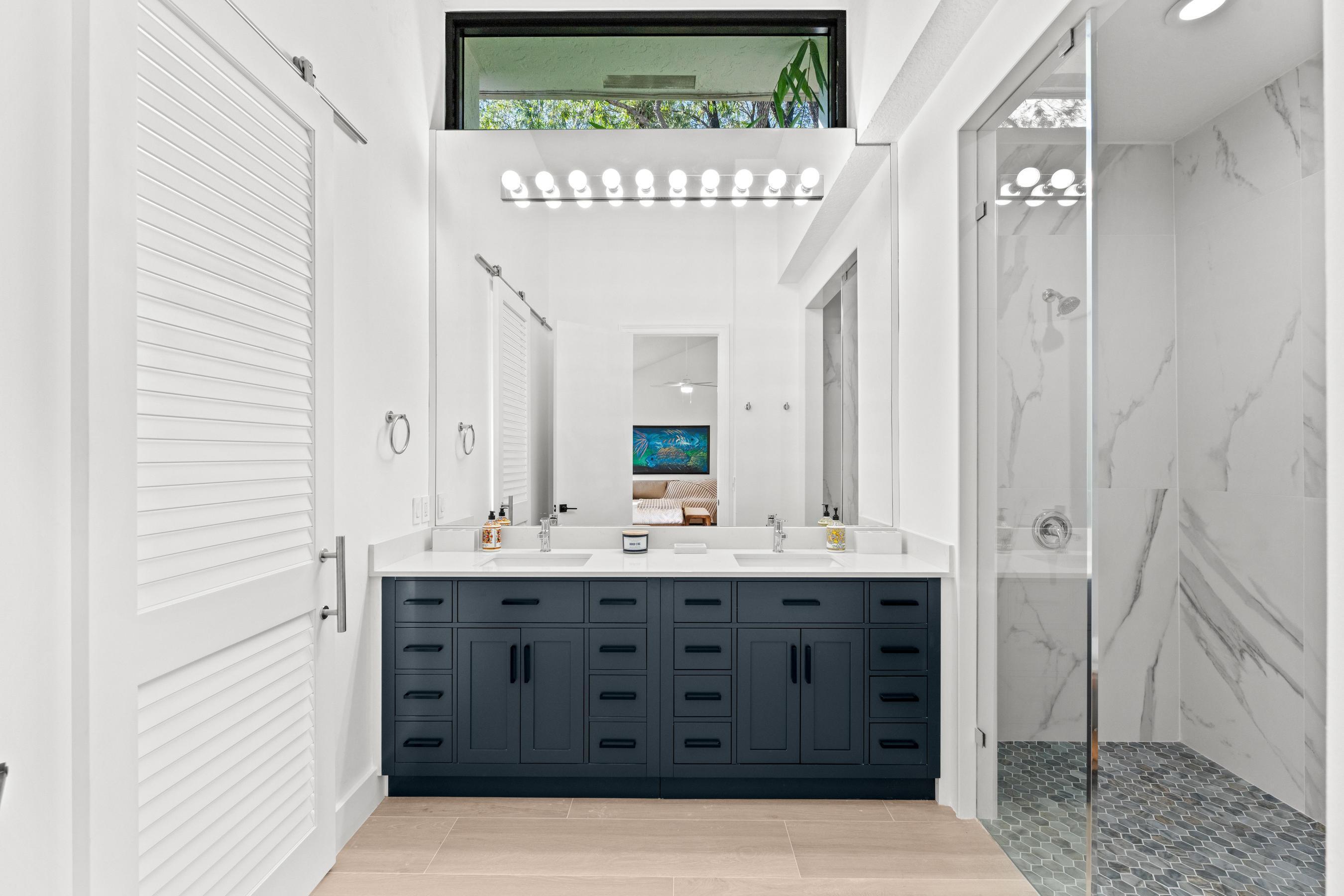 WINDSOR WAY 1 - Residential