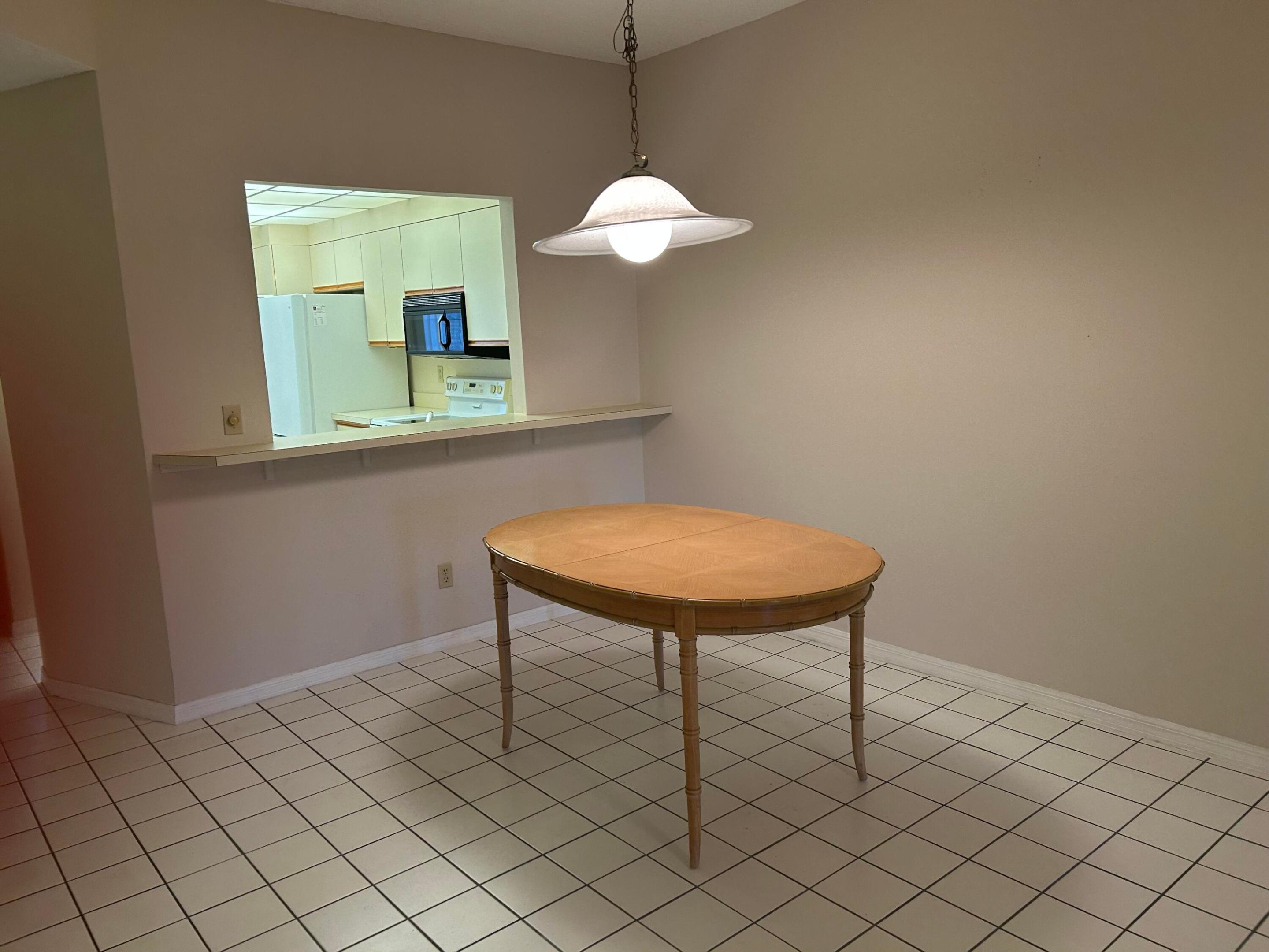 WILLIAMSBURG AT HERITAGE RIDGE CONDO - Residential