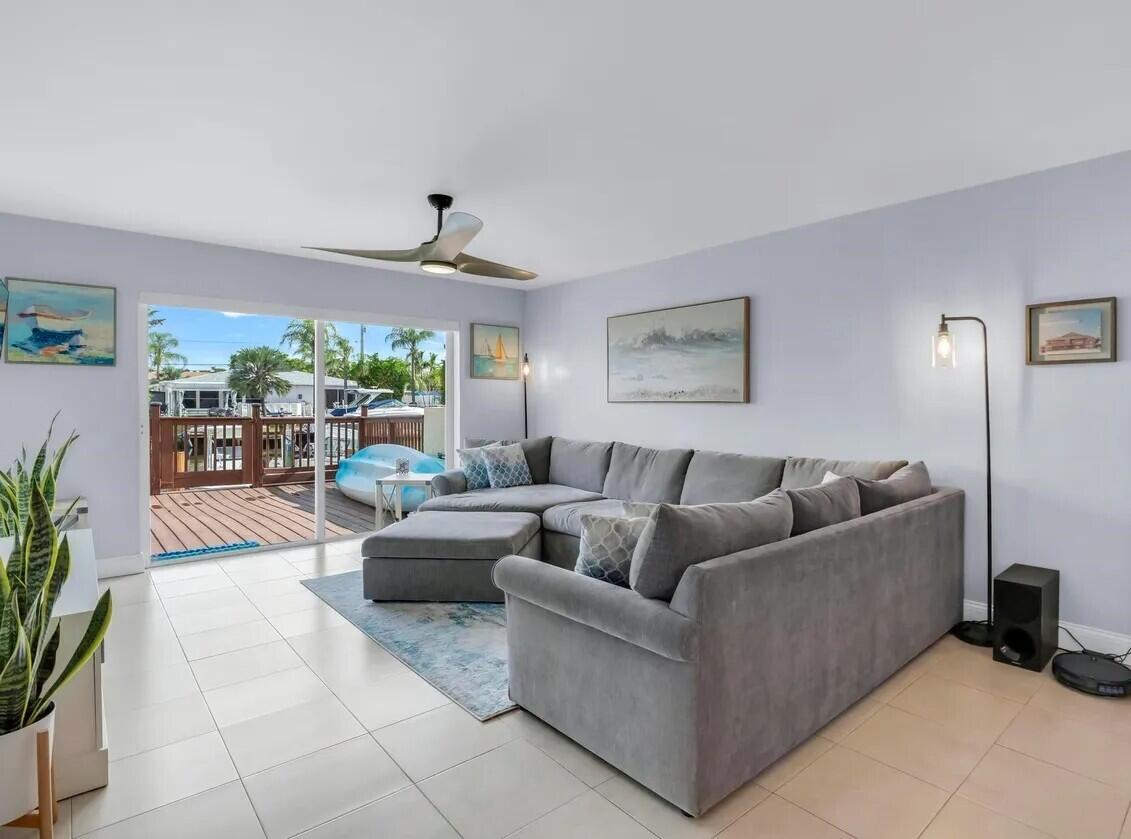 CYPRESS COVE - Residential Lease