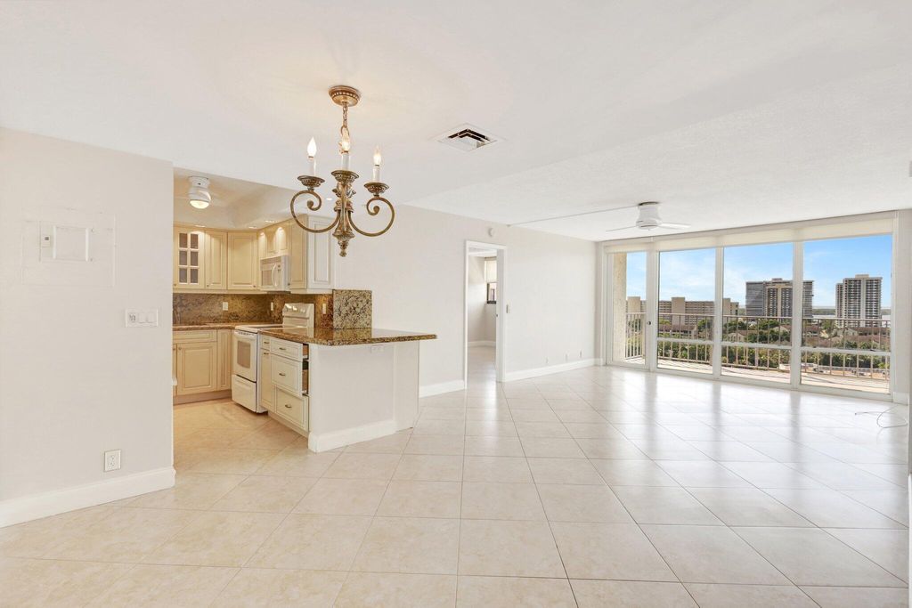 Photo of 336 Golfview Road #Ph09, North Palm Beach, FL 33408 (MLS # R10998966)