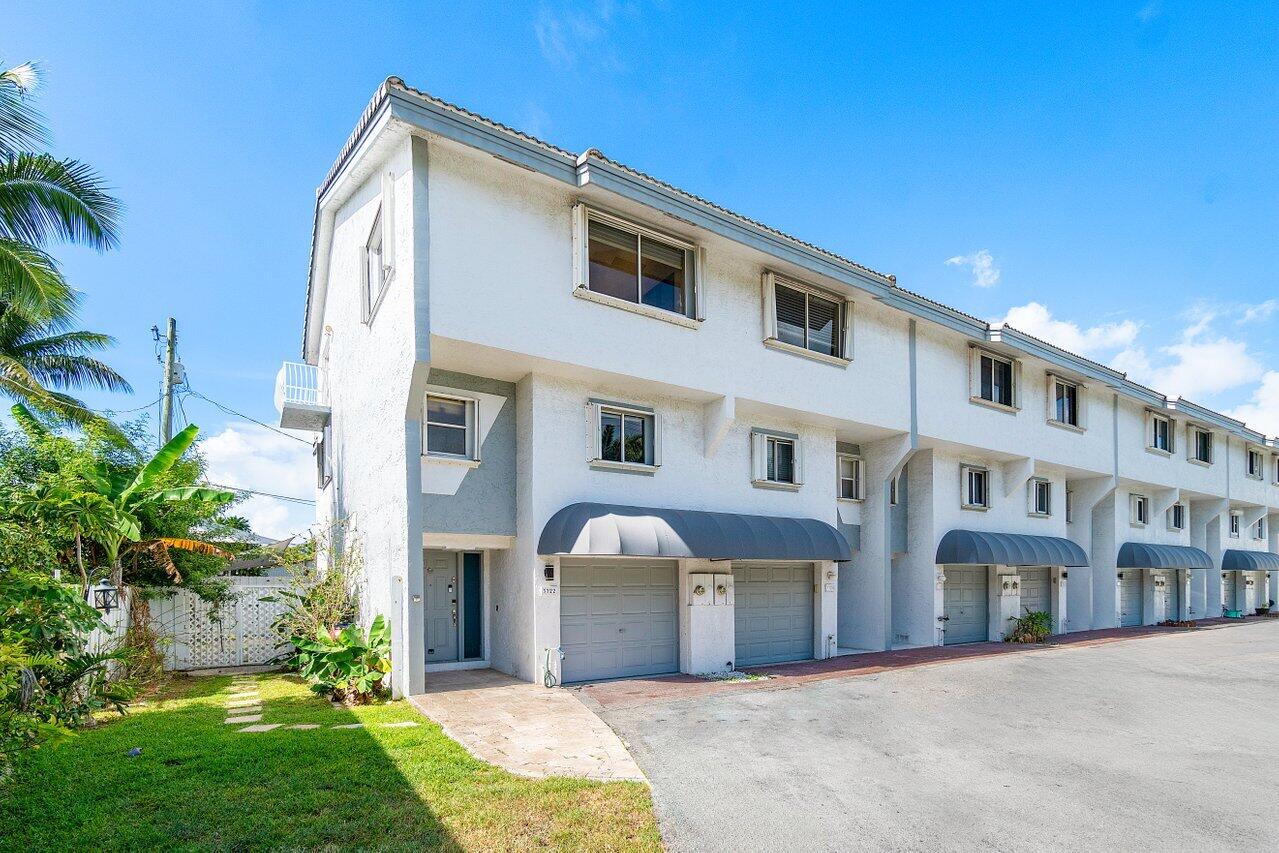 BLOUNT BROS POMPANO BEACH - Residential