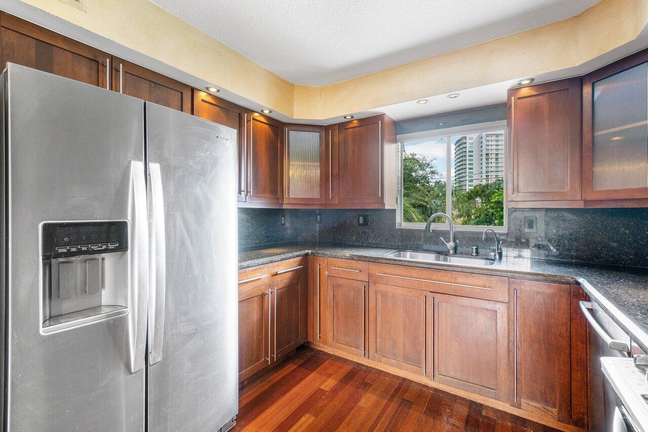 BLOUNT BROS POMPANO BEACH - Residential