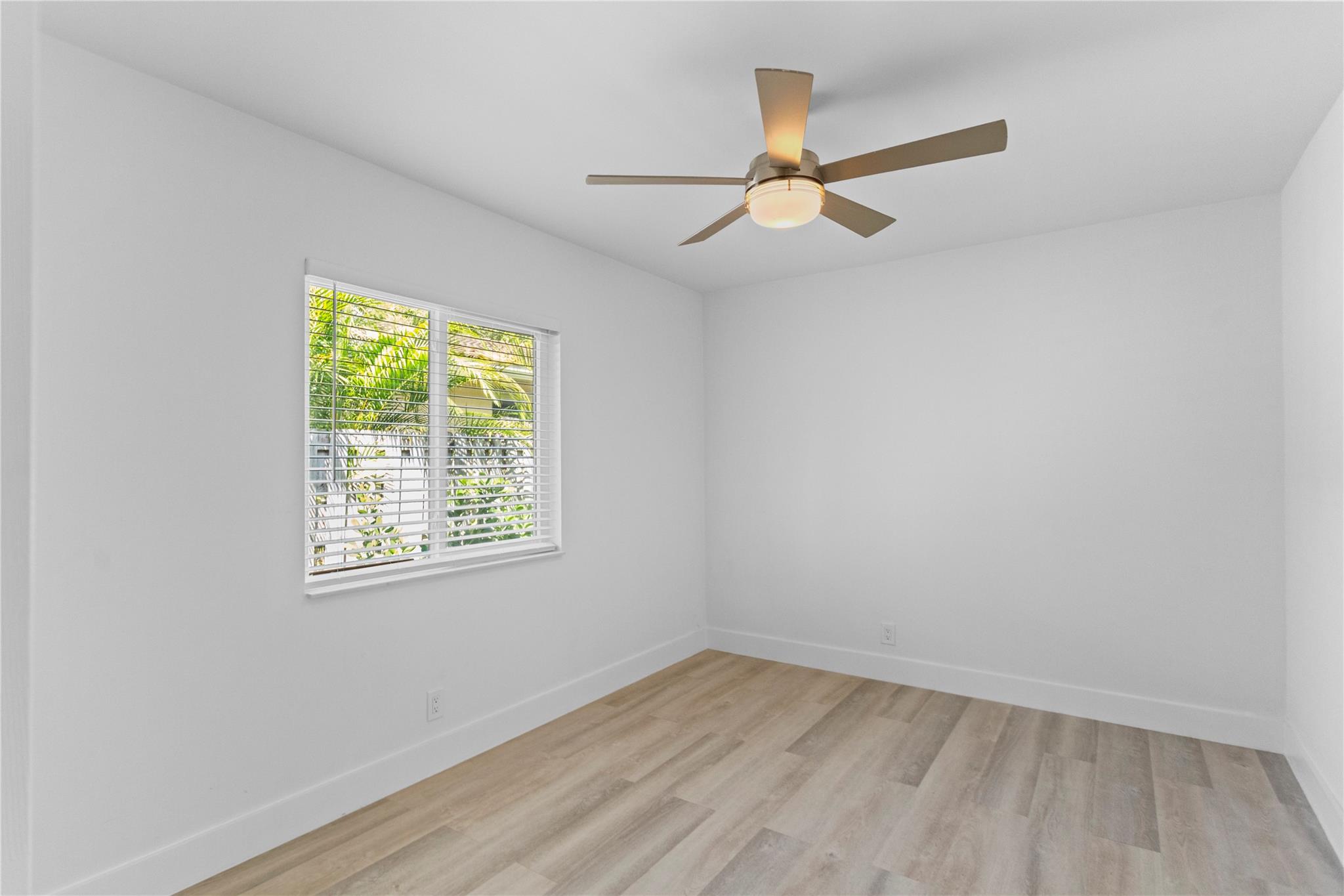 Oakland Park 2-38 B - Residential Income