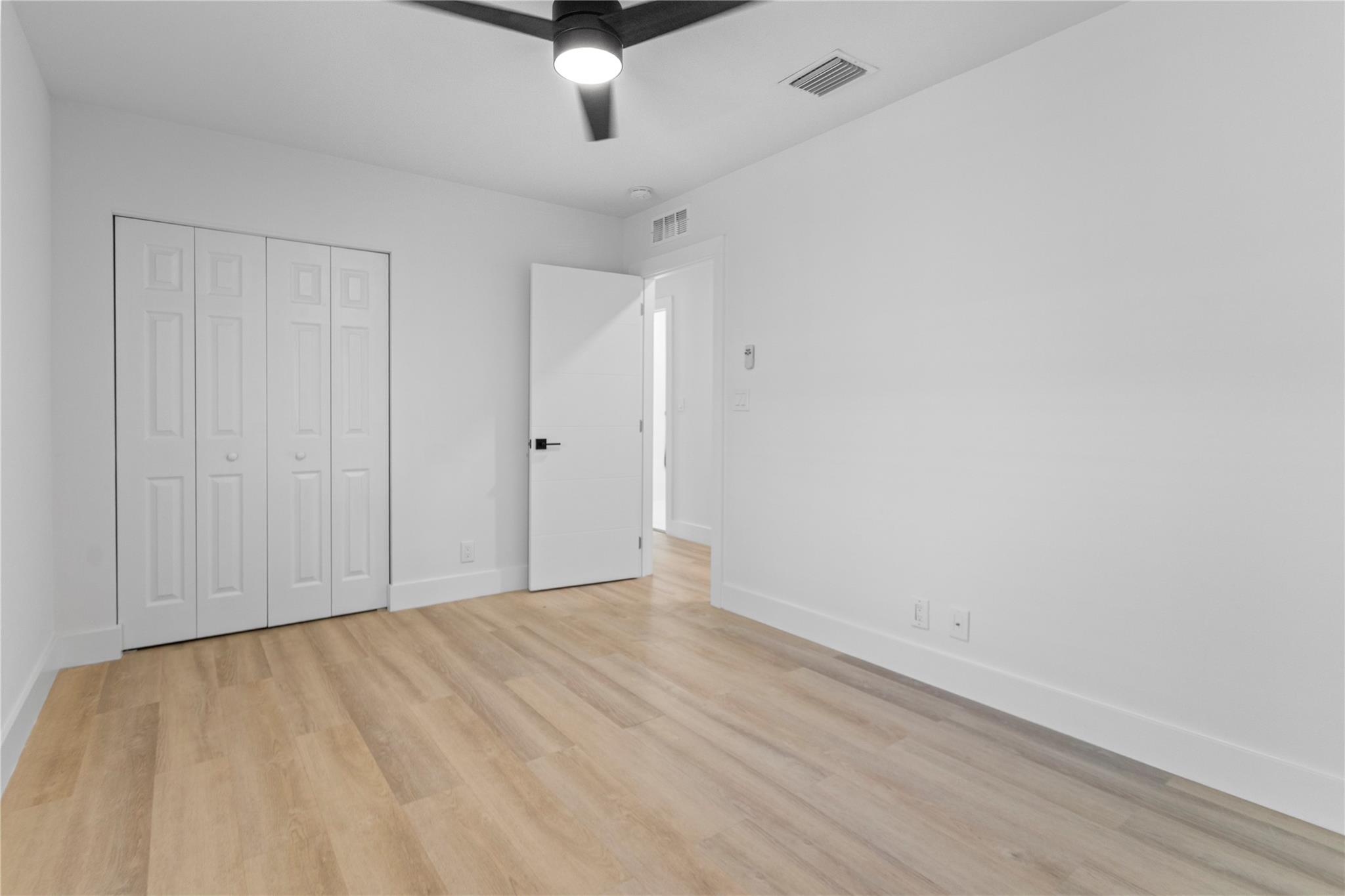 Oakland Park 2-38 B - Residential Income