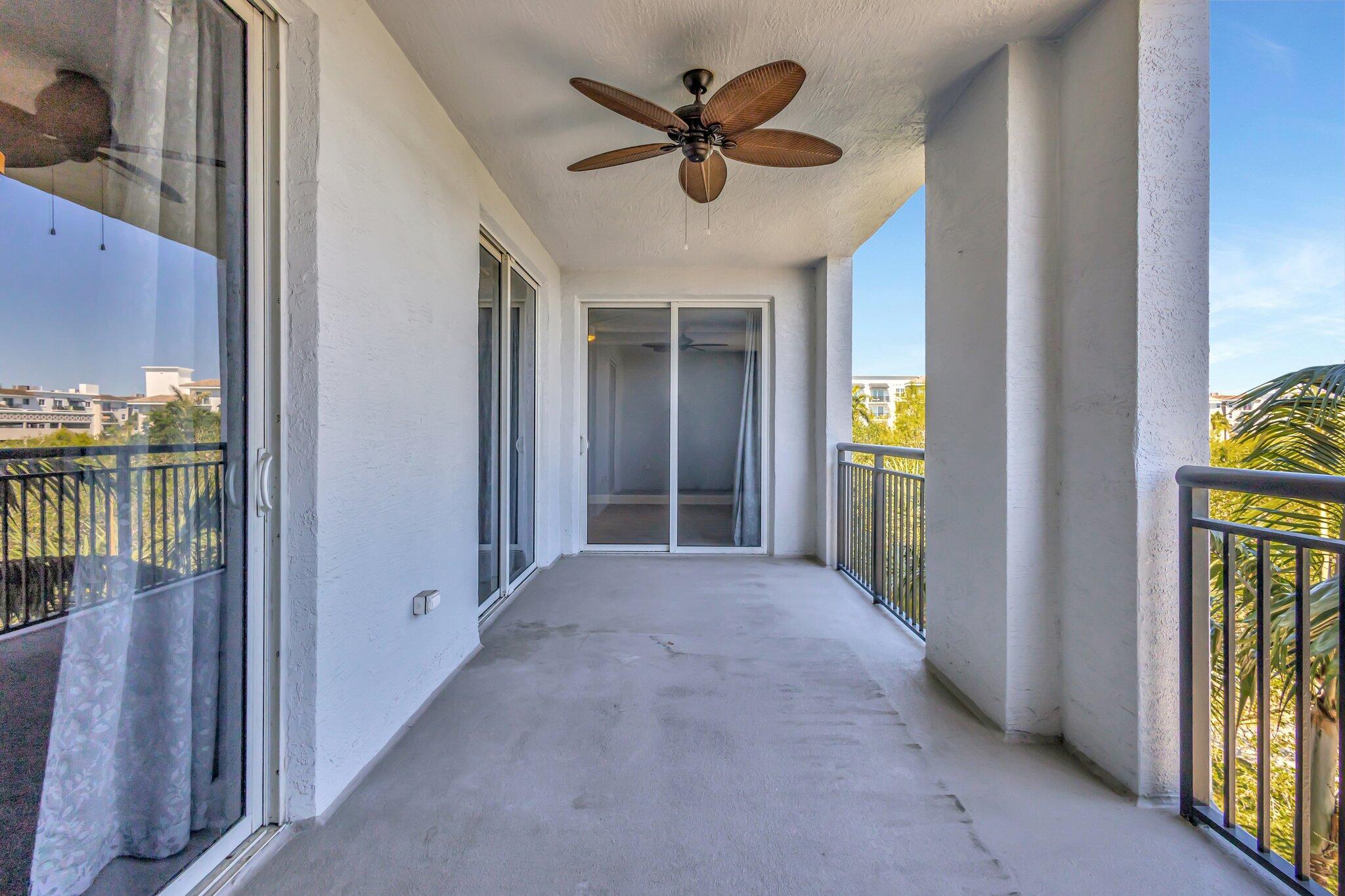 VIZCAYA LAKES CONDO - Residential