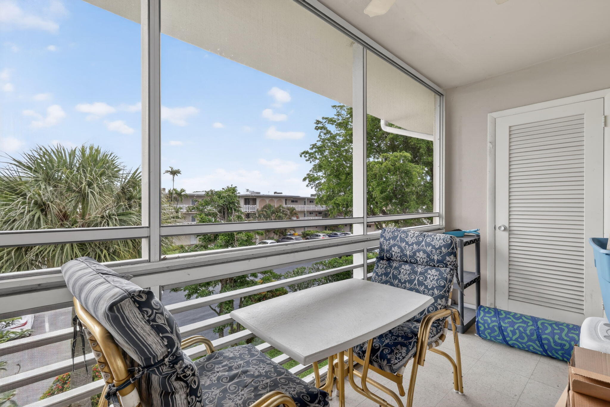 LAKE CLARKE GARDENS CONDO 21 - Residential